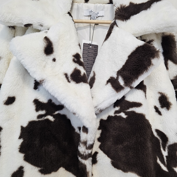 NWT Faux Fur Coat – Cow Print – Size L - Picture 9 of 11